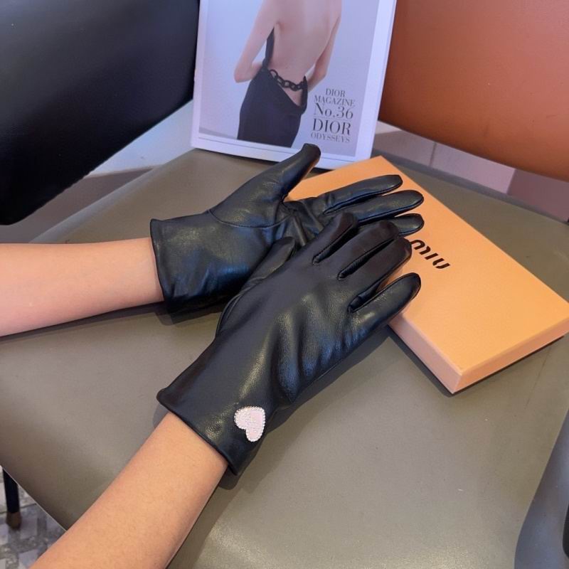 Miumiu Gloves hm (50)