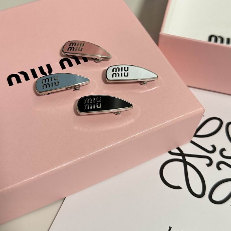 Miumiu Hairpin (6)