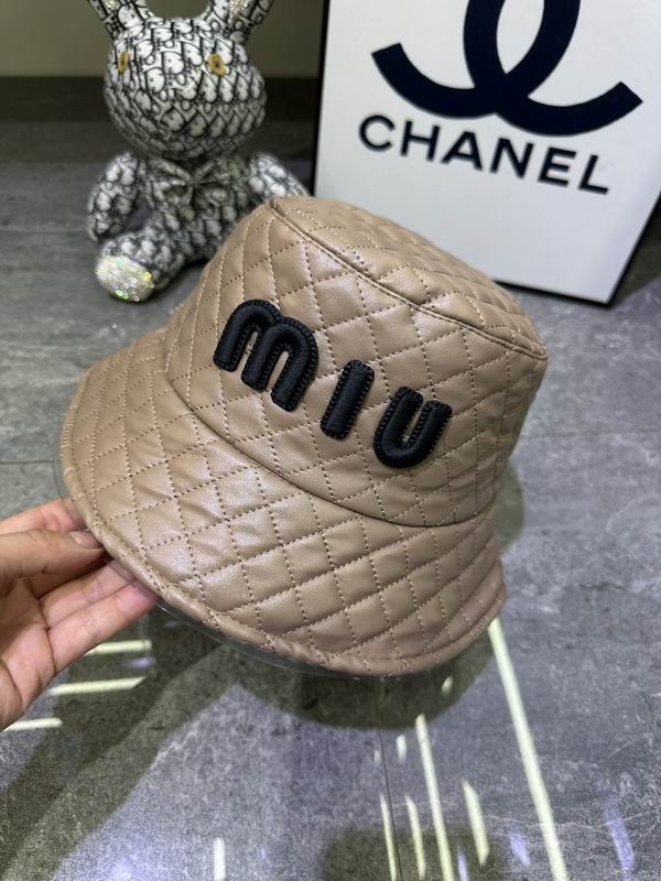 Miumiu Hat dx (362)