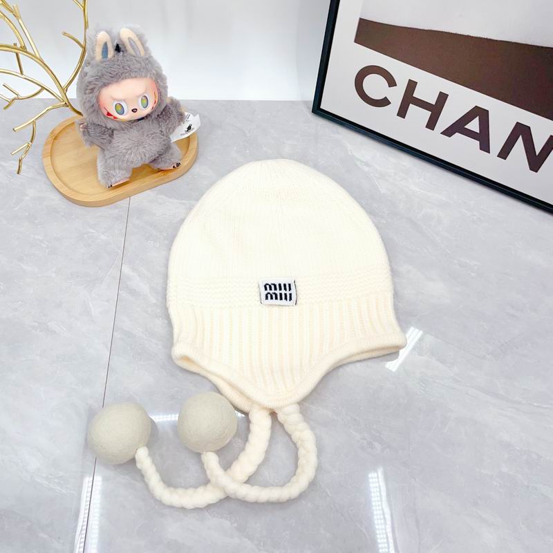 Miumiu Hat dx (550)