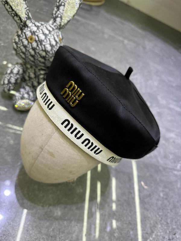 Miumiu beret dx (149)