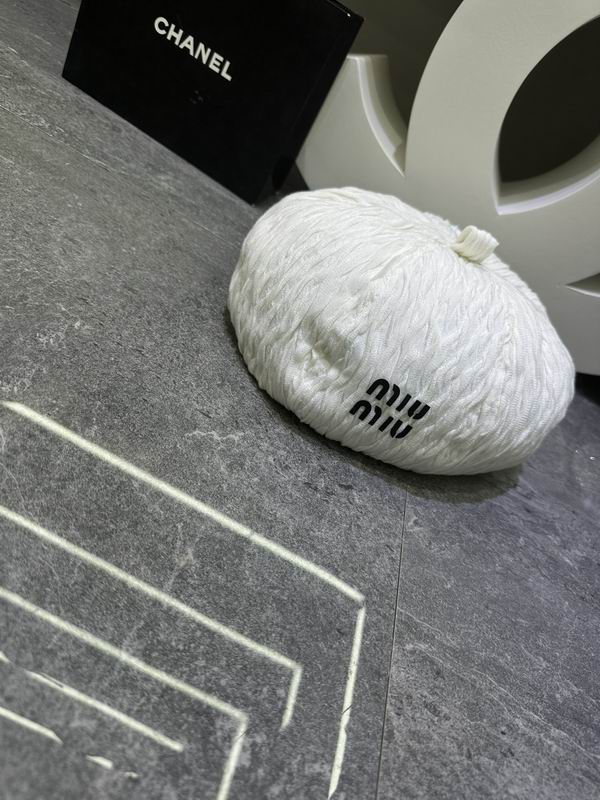 Miumiu beret dx (172)