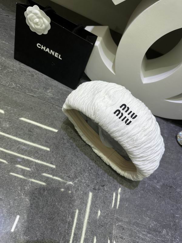 Miumiu beret dx (174)