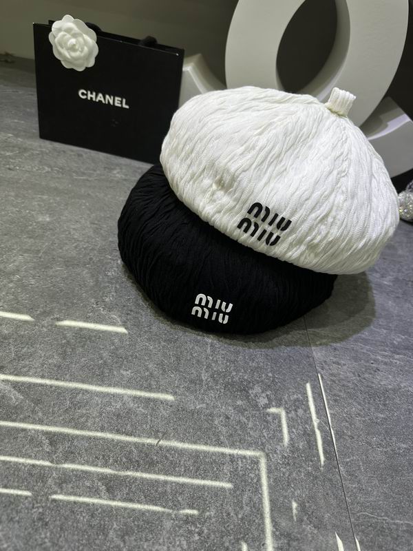 Miumiu beret dx (176)