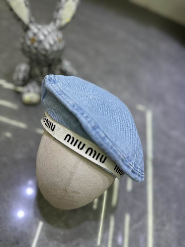 Miumiu beret dx (204)