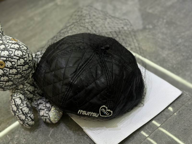 Miumiu beret dx (34)