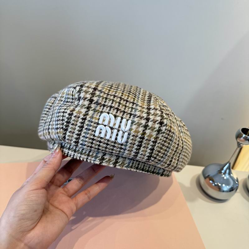 Miumiu beret dx (42)