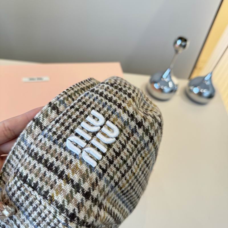 Miumiu beret dx (45)