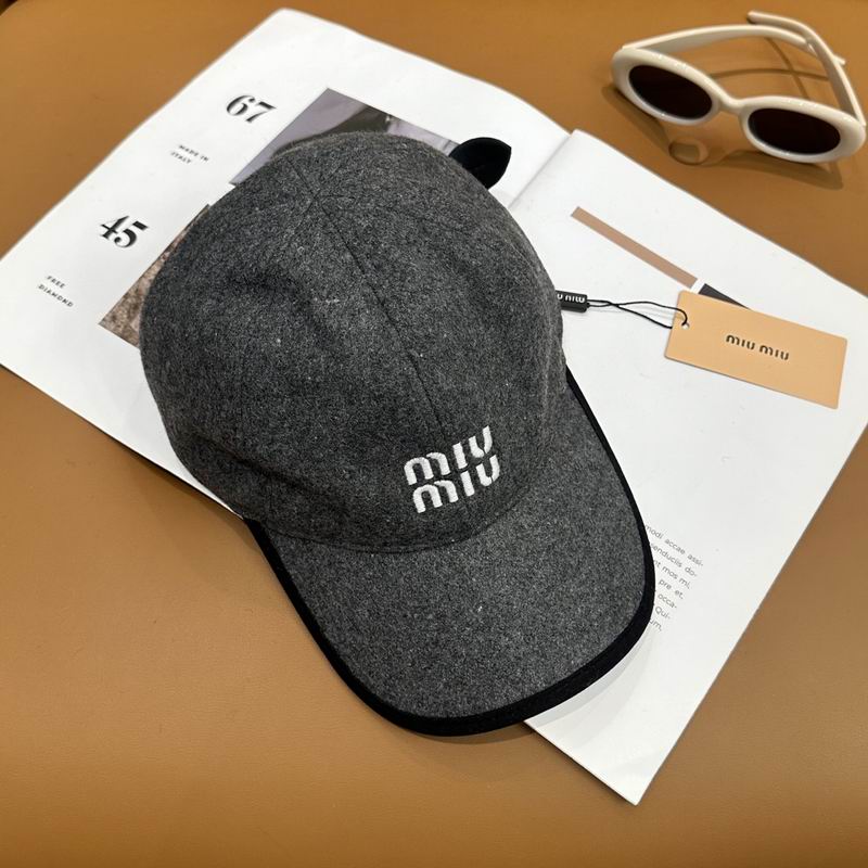 Miumiu cap dx (387)