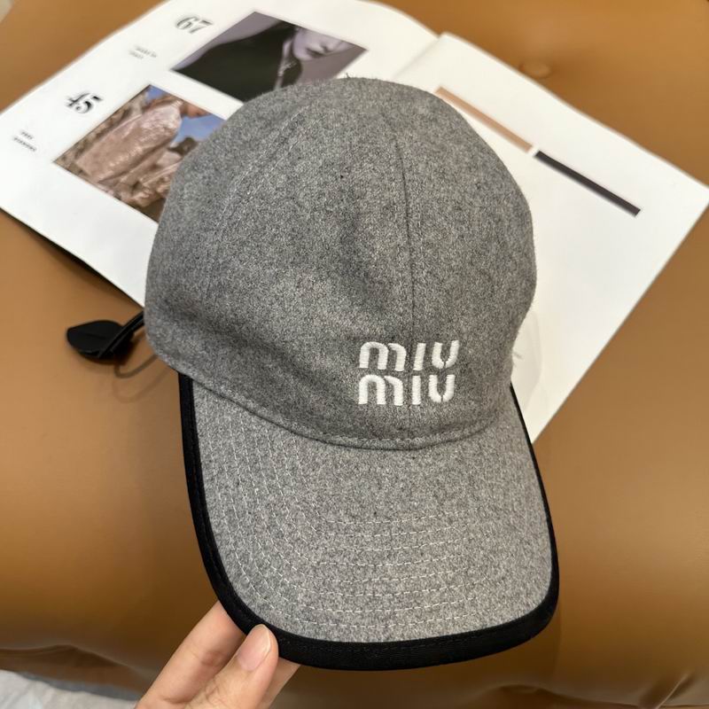 Miumiu cap dx (399)