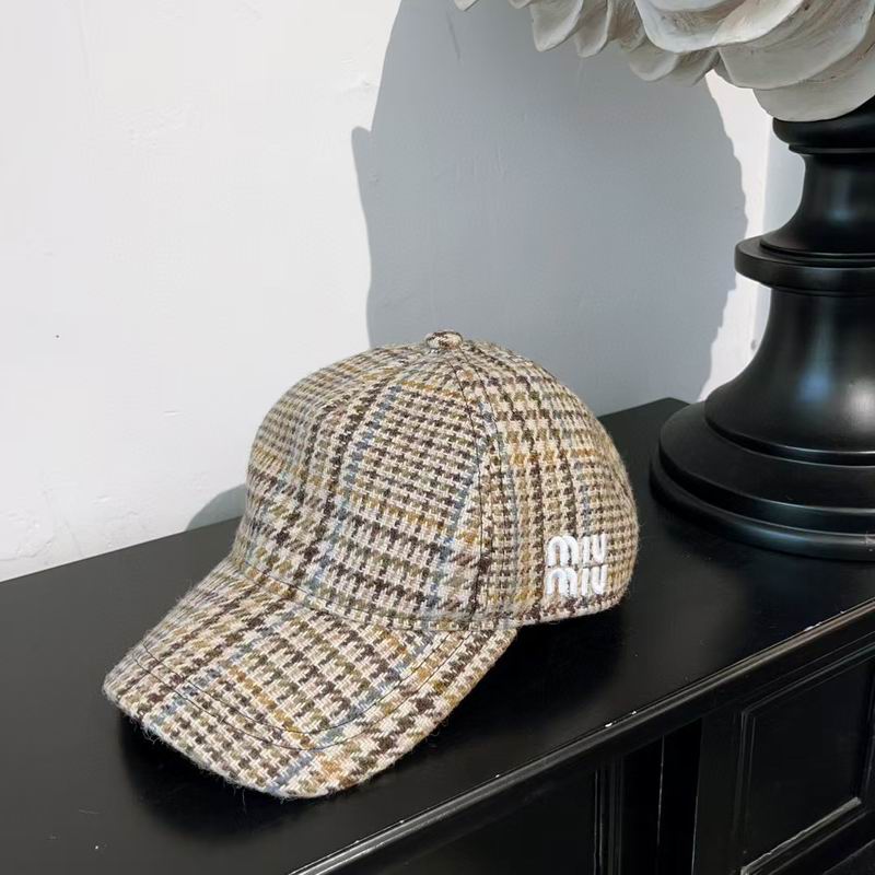 Miumiu cap dx (4)