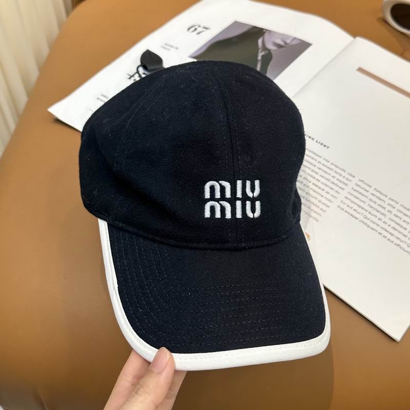 Miumiu cap dx (411)