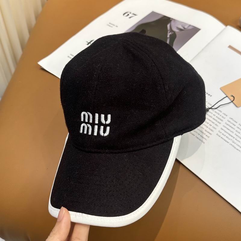 Miumiu cap dx (420)