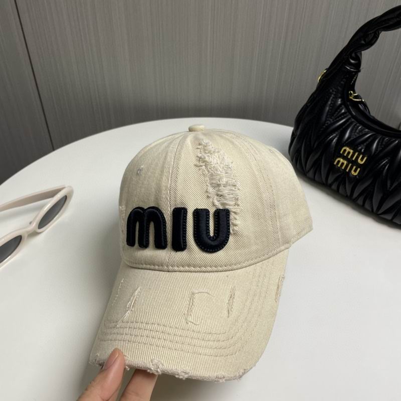 Miumiu cap dx (680)