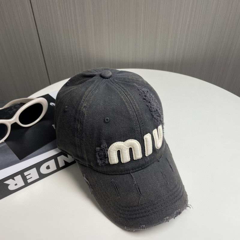 Miumiu cap dx (689)