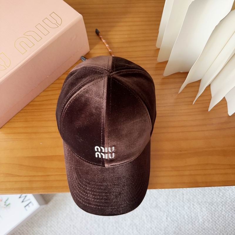 Miumiu cap dx (70)