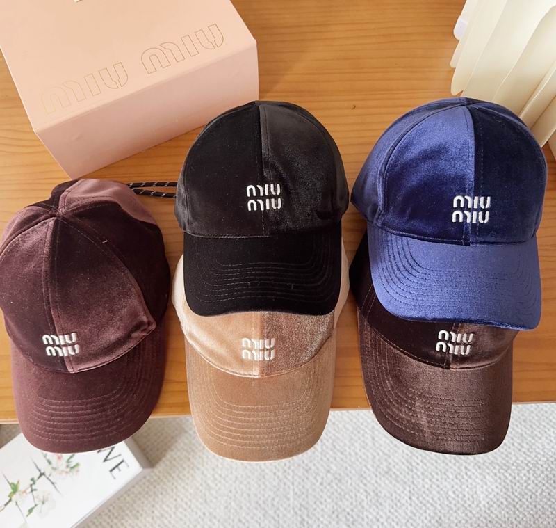 Miumiu cap dx (81)