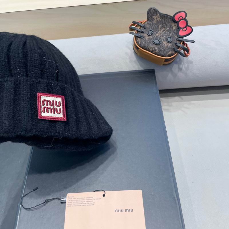 Miumiu hat (2652)