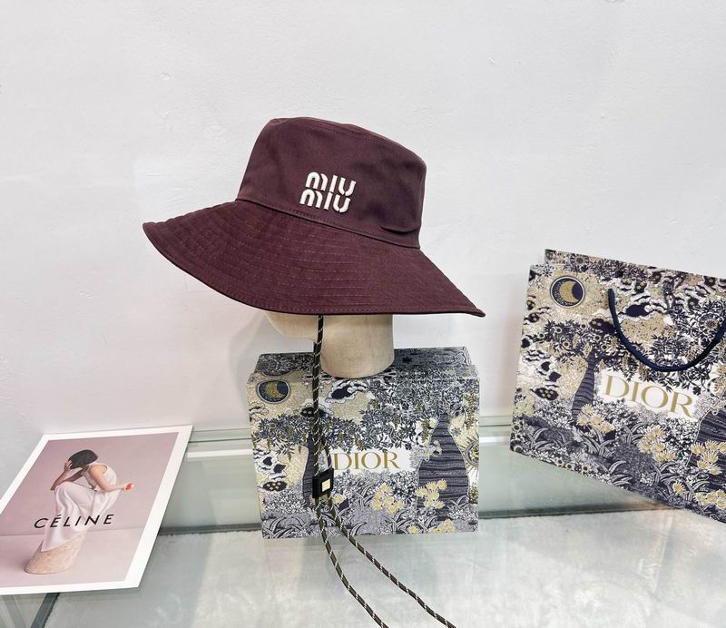 Miumiu hat (352)