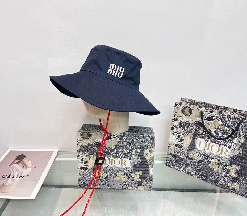 Miumiu hat (354)
