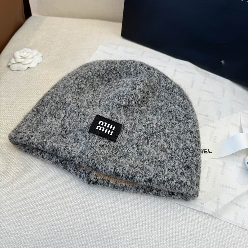 Miumiu hat (604)