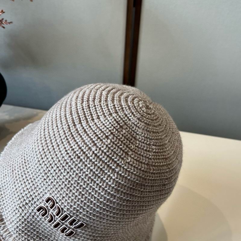 Miumiu hat (626)