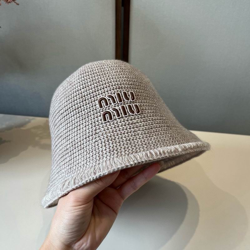 Miumiu hat (627)