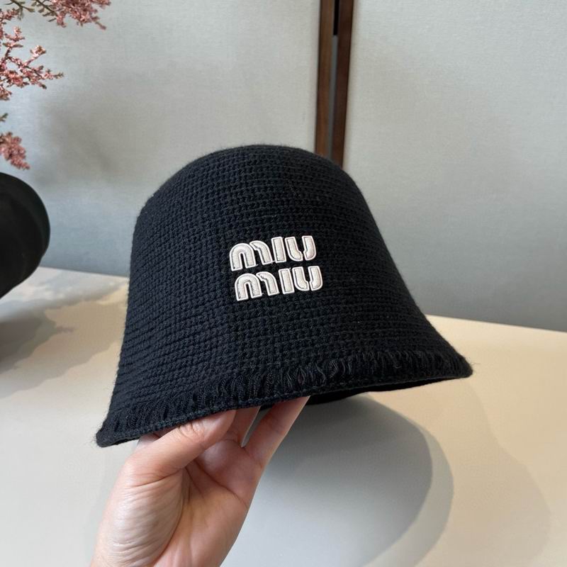 Miumiu hat (641)
