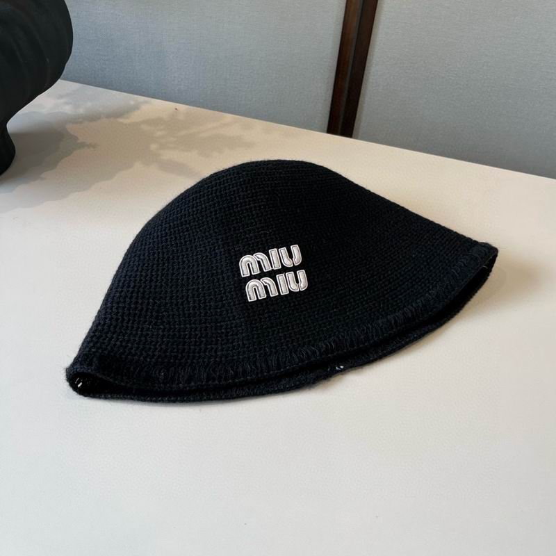 Miumiu hat (645)