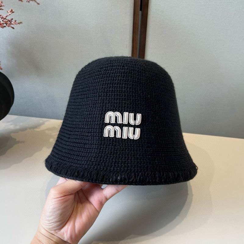 Miumiu hat (646)