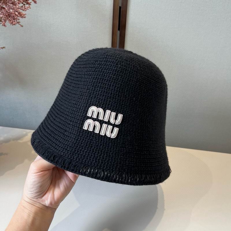 Miumiu hat (647)