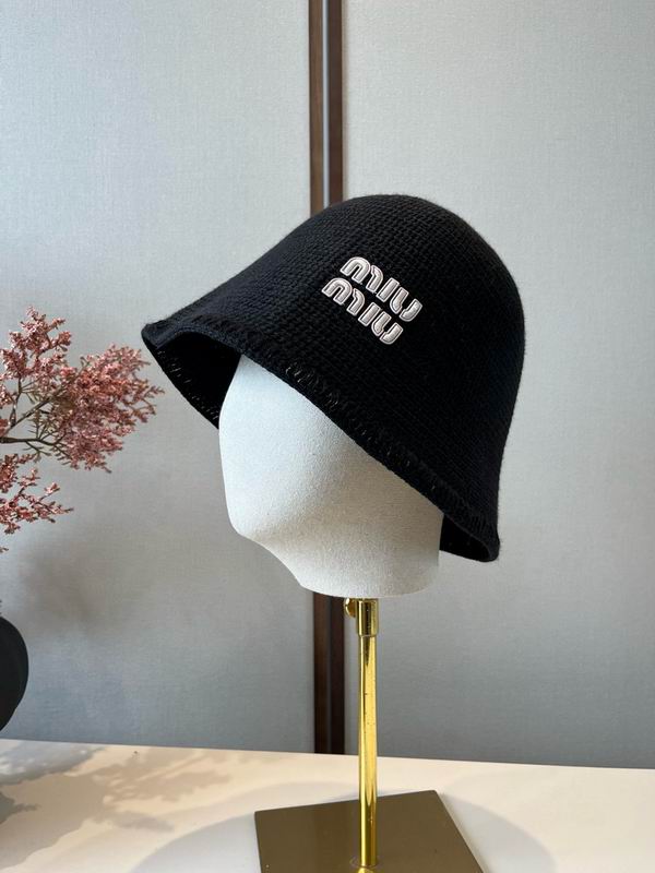 Miumiu hat (648)