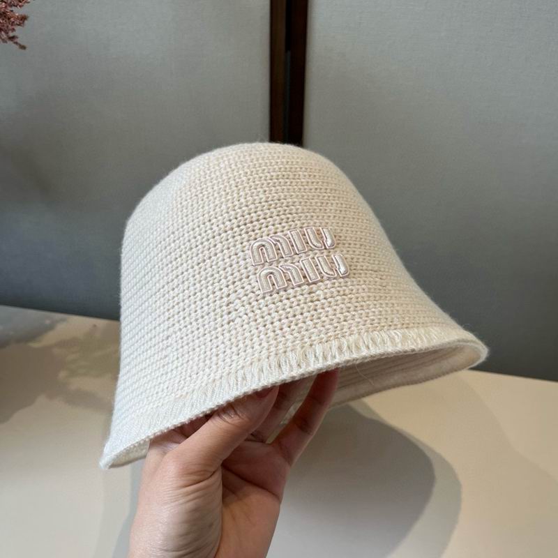 Miumiu hat (652)