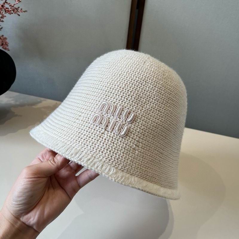 Miumiu hat (655)