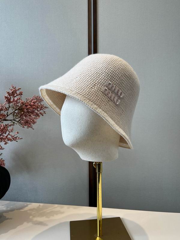 Miumiu hat (656)
