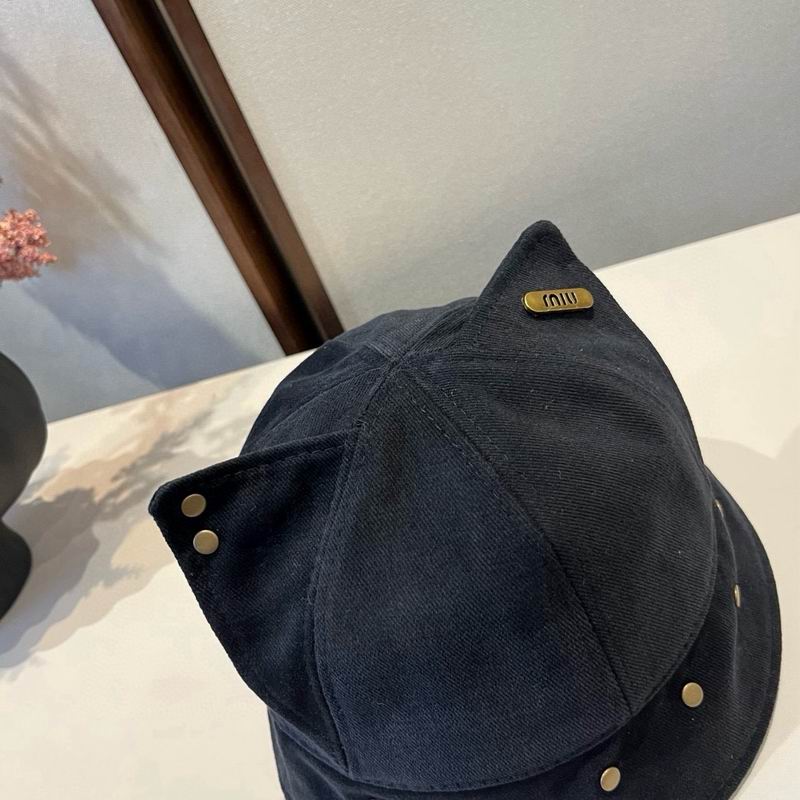 Miumiu hat (658)