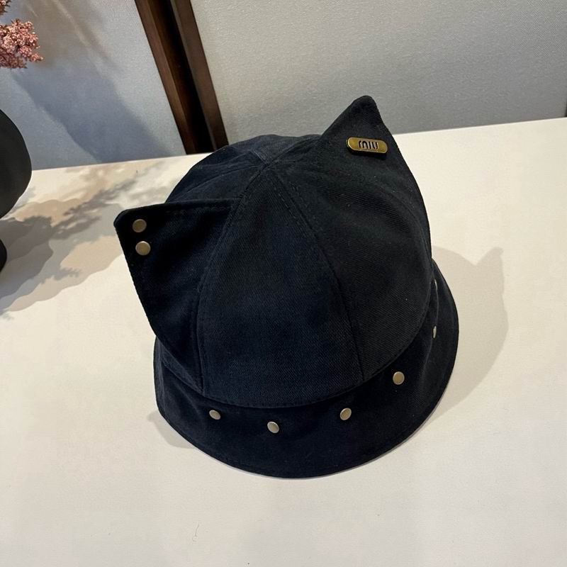 Miumiu hat (659)
