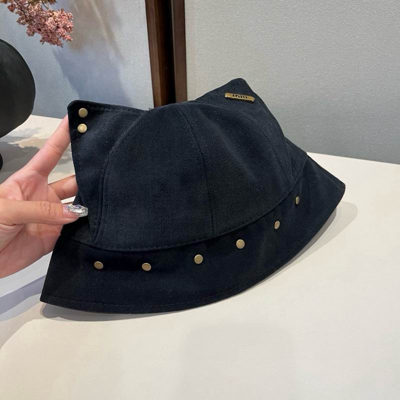 Miumiu hat (662)