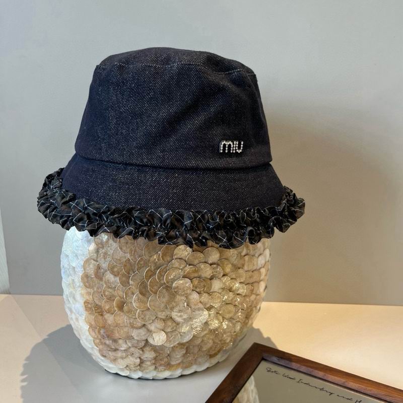 Miumiu hat (999)