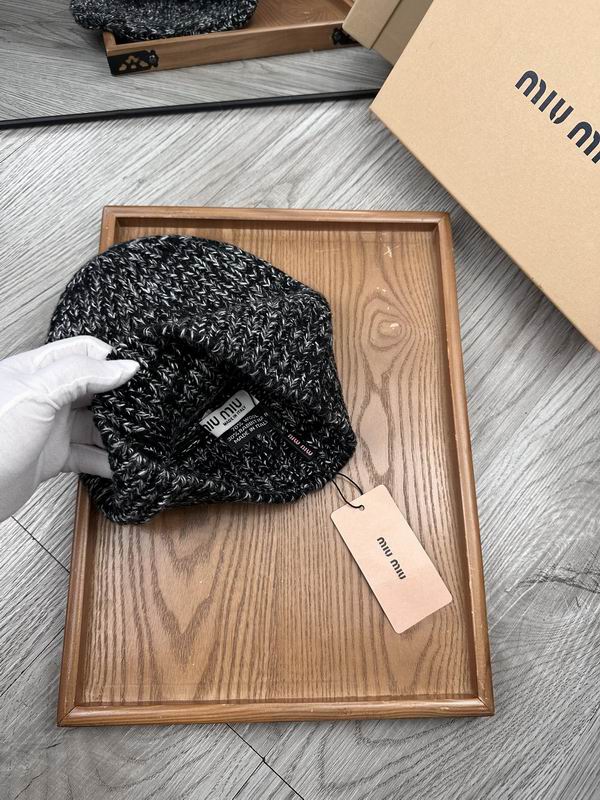 Miumiu hat dx (1049)