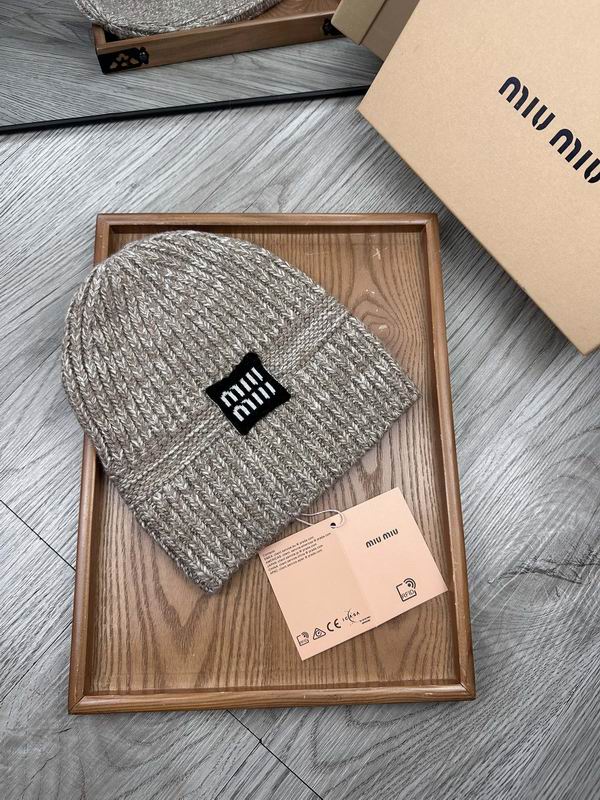 Miumiu hat dx (1078)