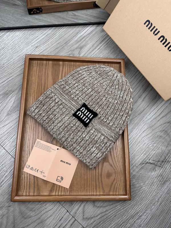 Miumiu hat dx (1079)