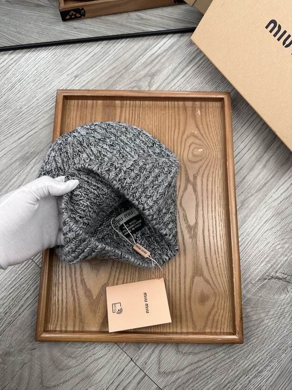 Miumiu hat dx (1083)