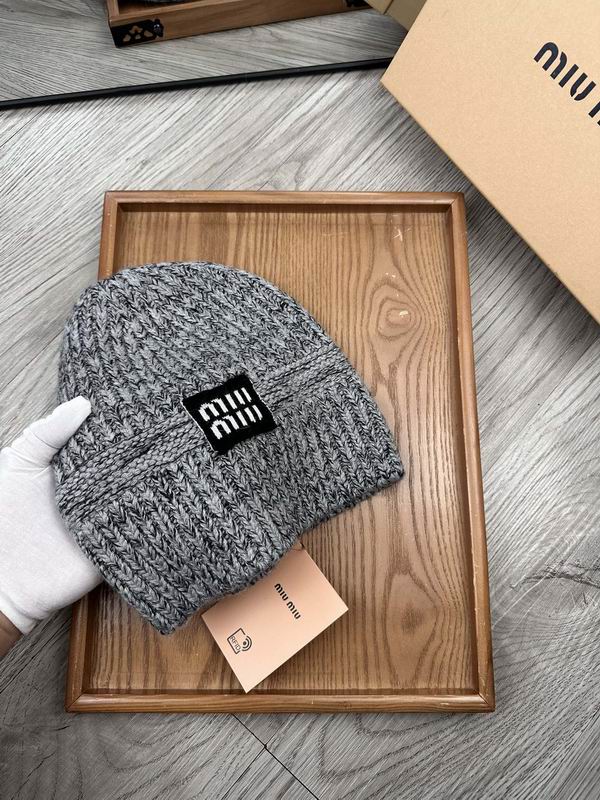 Miumiu hat dx (1084)