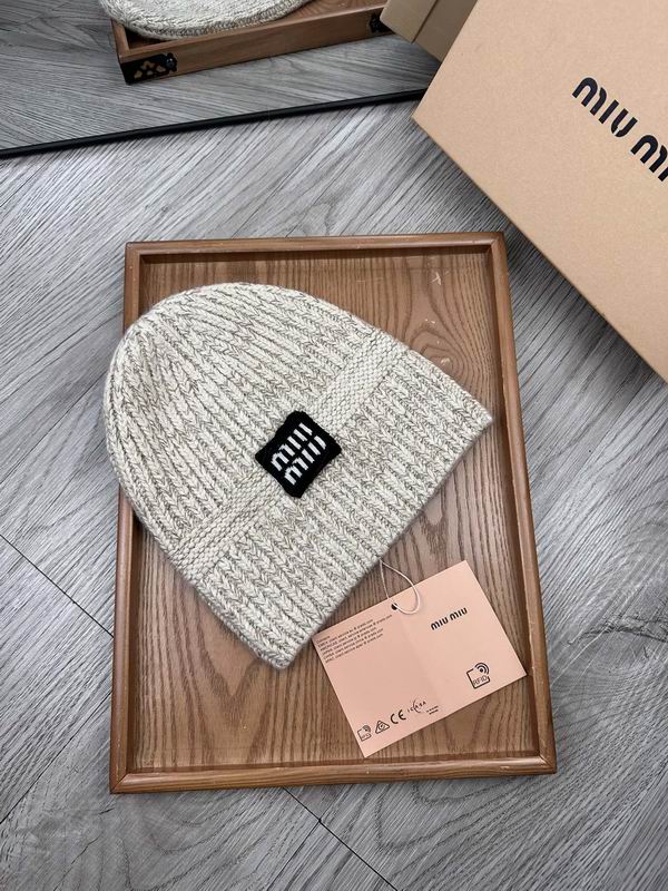 Miumiu hat dx (1096)