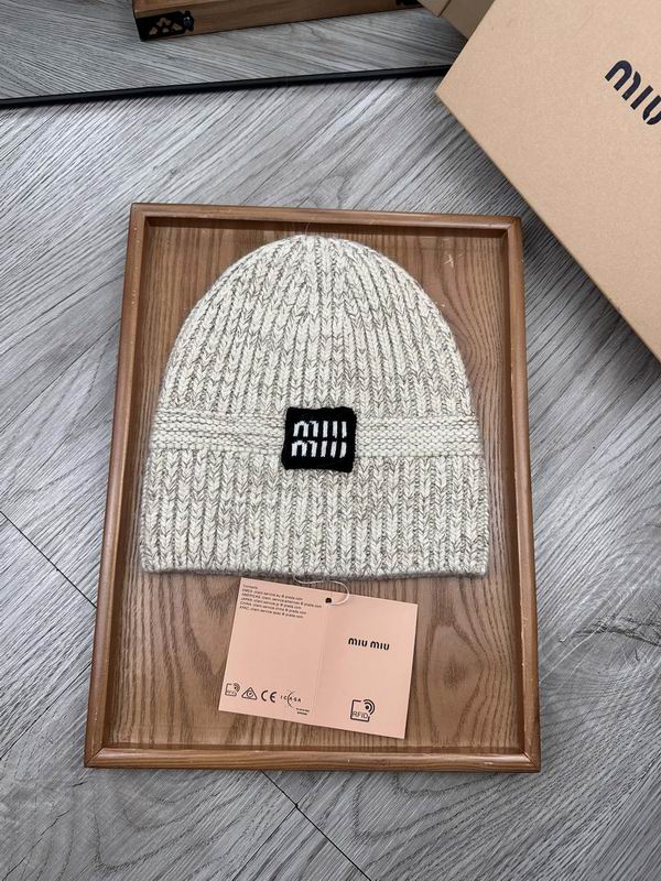 Miumiu hat dx (1098)