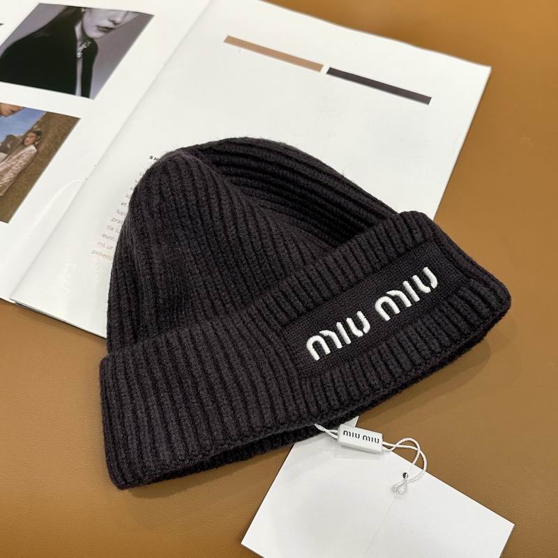 Miumiu hat dx (18)