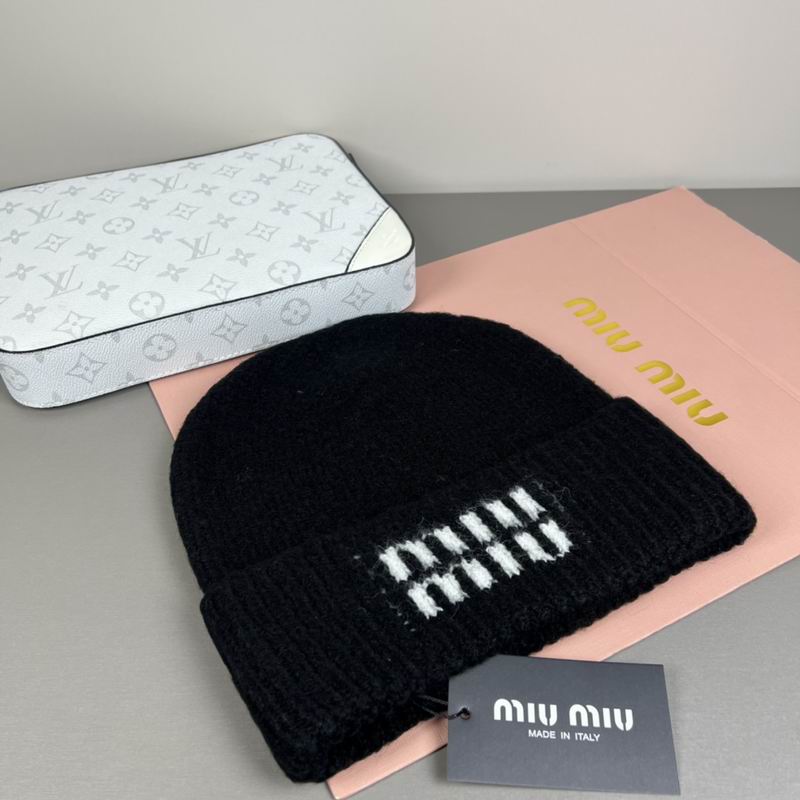 Miumiu hat dx (1842)