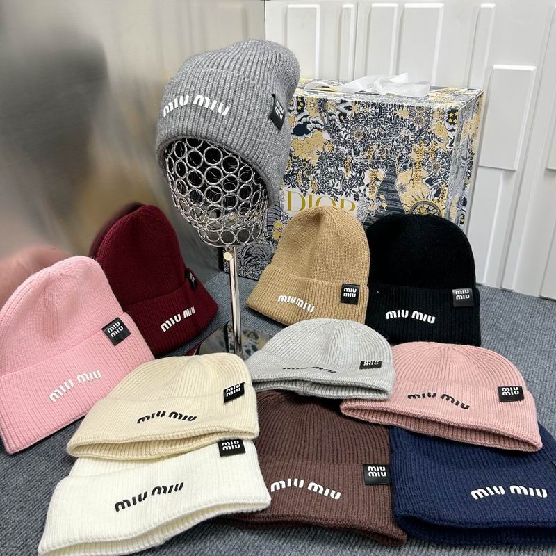 Miumiu hat dx (221)