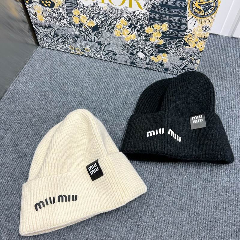 Miumiu hat dx (227)